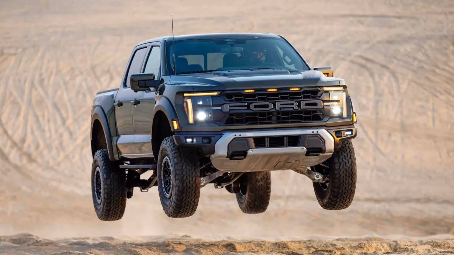 pubg-mobile-revs-up-the-fun-with-ford-monster-truck-madness-image-1